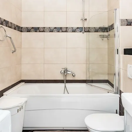 Old Stone In Historic Center With Heated Pool Vila *