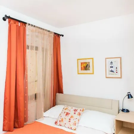 Vila Old Stone In Historic Center With Heated Pool